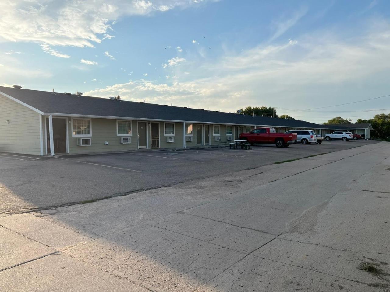 Economy Inn マクック エクステリア 写真